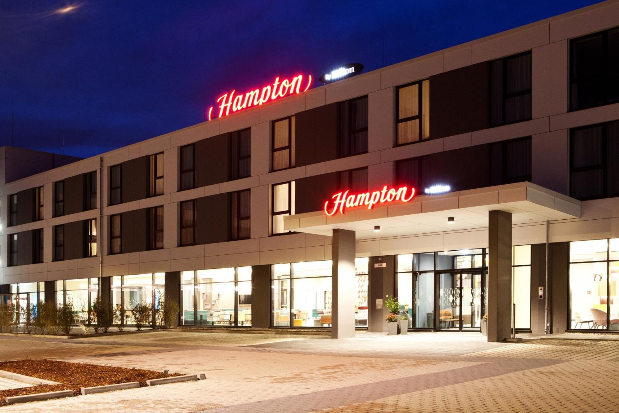 Hotel Hampton By Hilton Munich Airport South Hallbergmoos Exterior foto